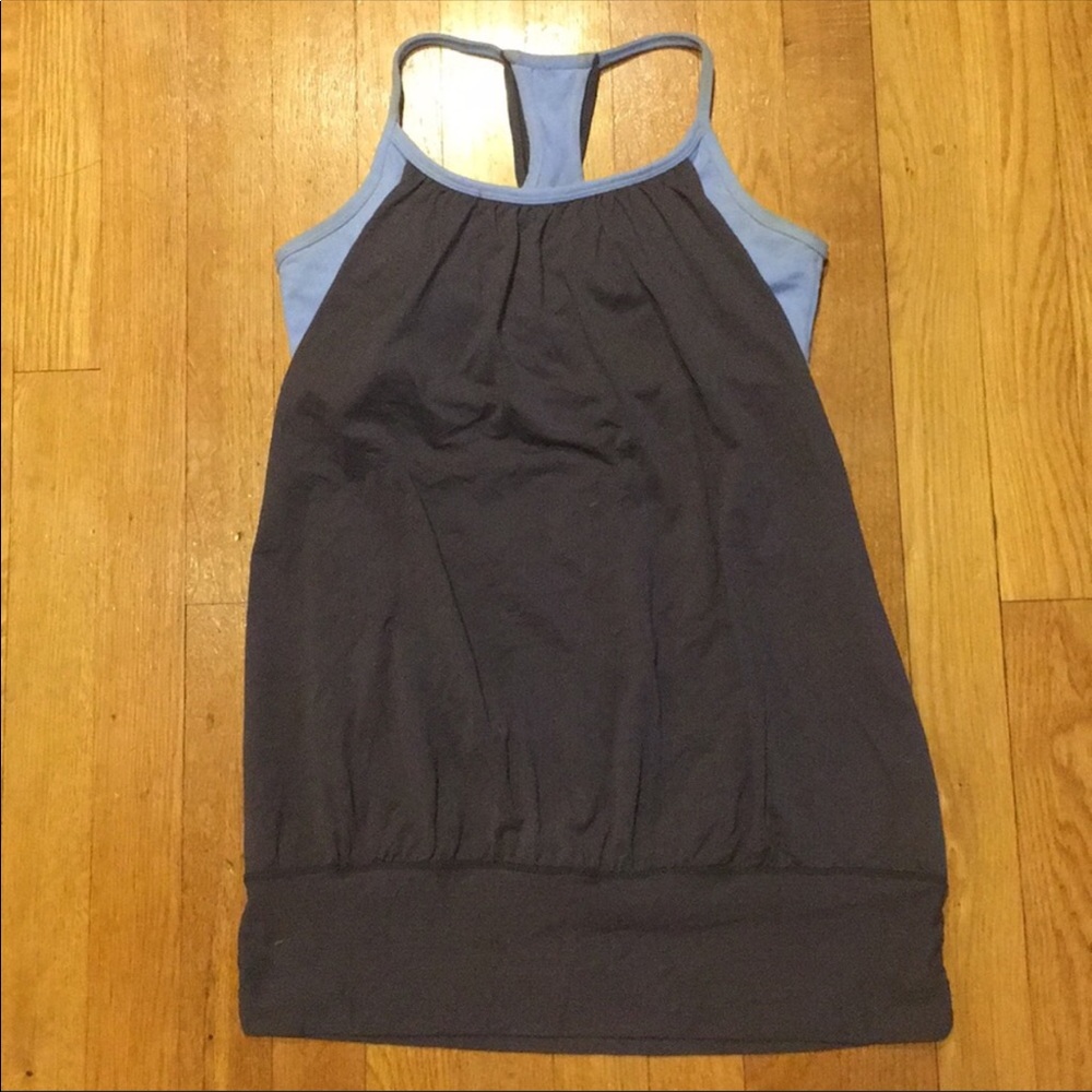 Lululemon flowy top